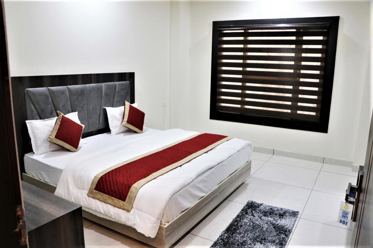 Hotel Blue Pine Haridwār Eksteriør bilde