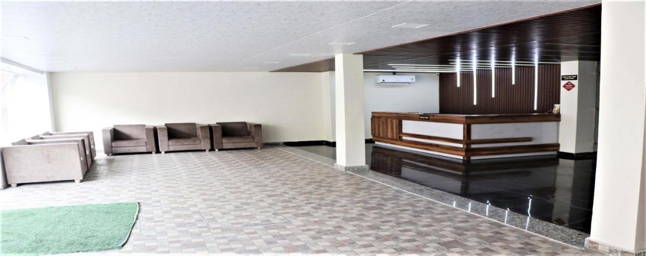 Hotel Blue Pine Haridwār Eksteriør bilde